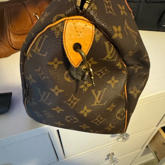 Speedy 30 w/ diy patches - Picture 3 of 11